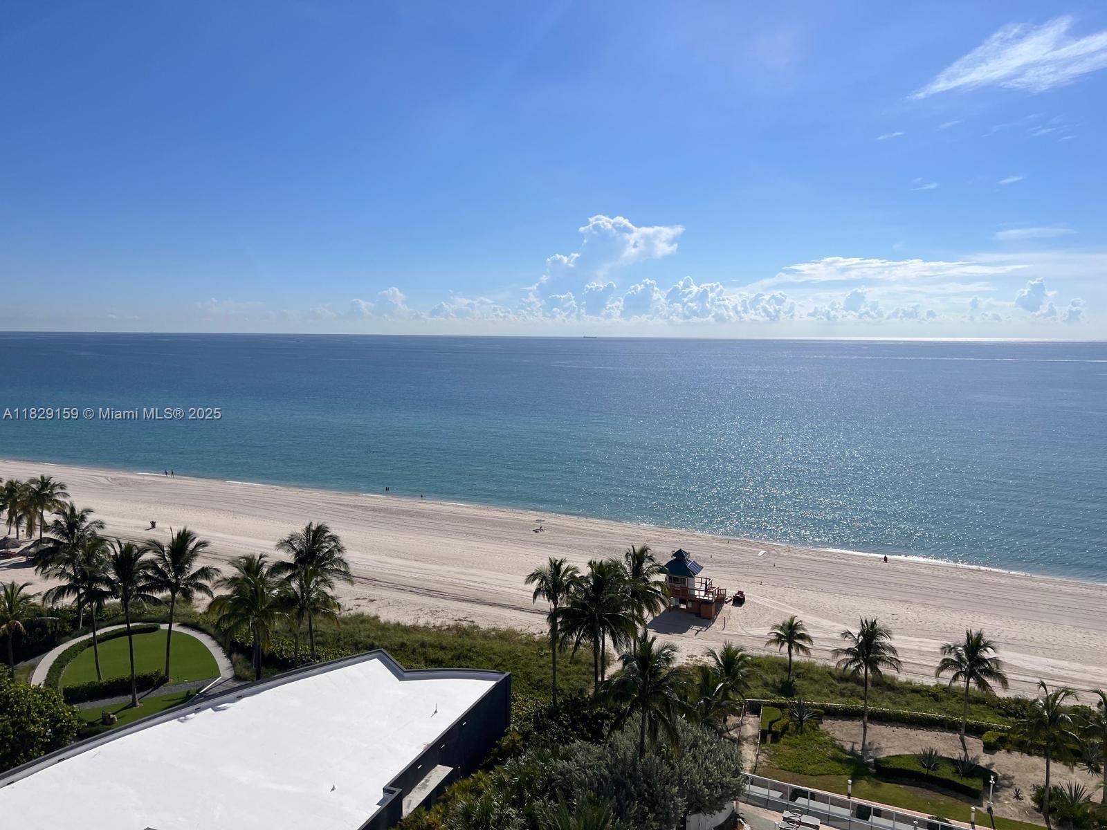 image Trump Royale Condo31
