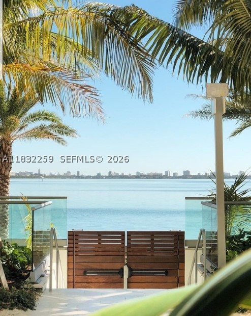 image Biscayne Beach85