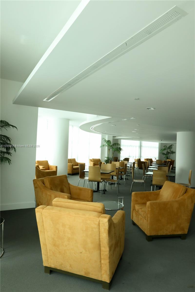 image City 2417