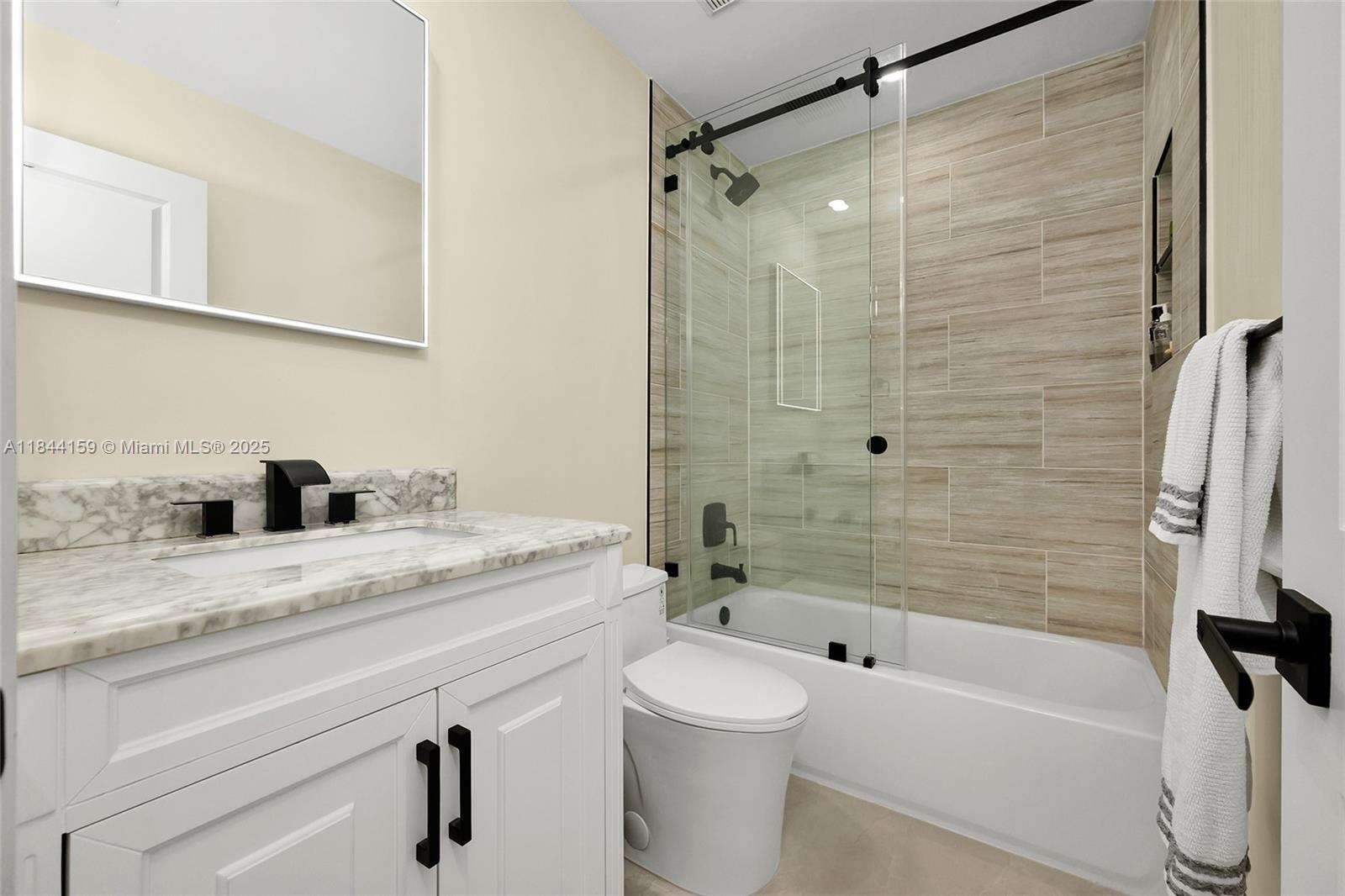 8375 SW 78th St Miami, FL 33143