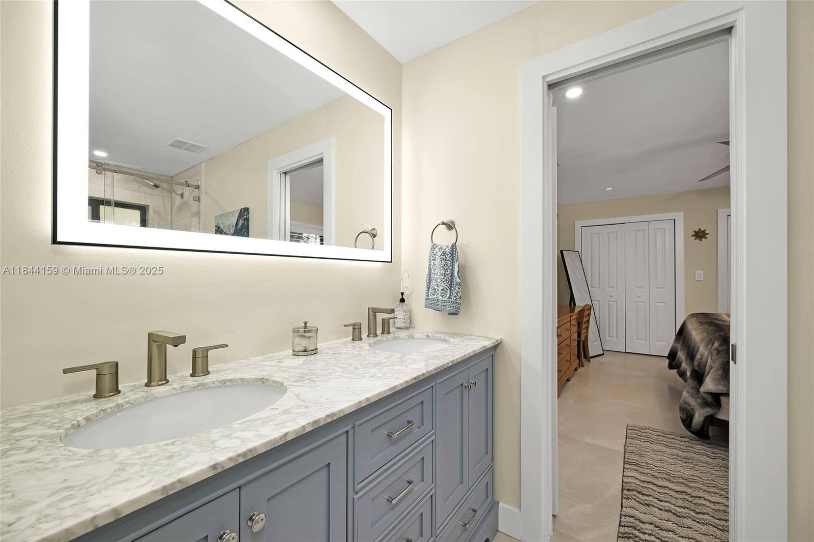 8375 SW 78th St Miami, FL 33143