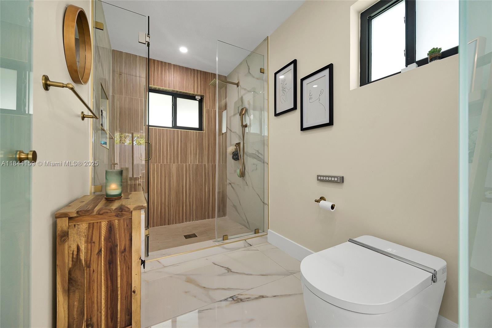 8375 SW 78th St Miami, FL 33143