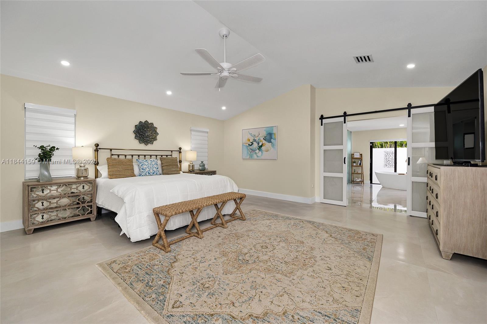 8375 SW 78th St Miami, FL 33143