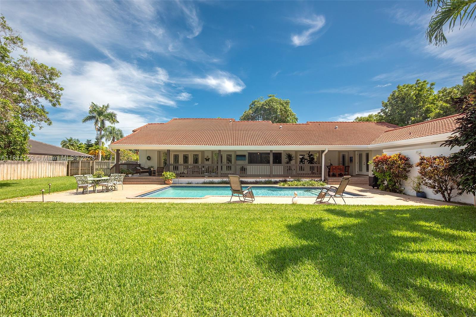 8375 SW 78th St Miami, FL 33143