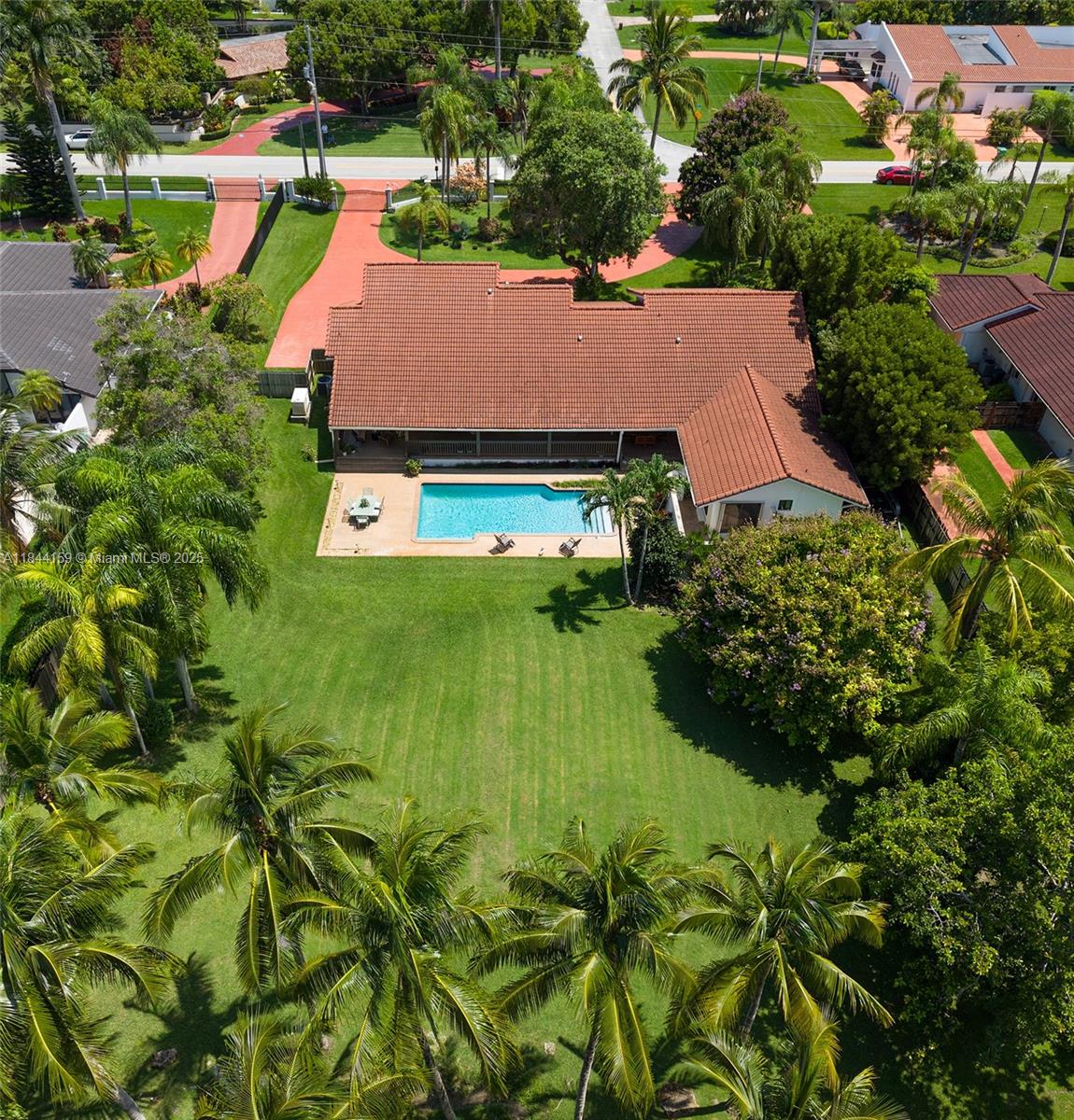 8375 SW 78th St Miami, FL 33143