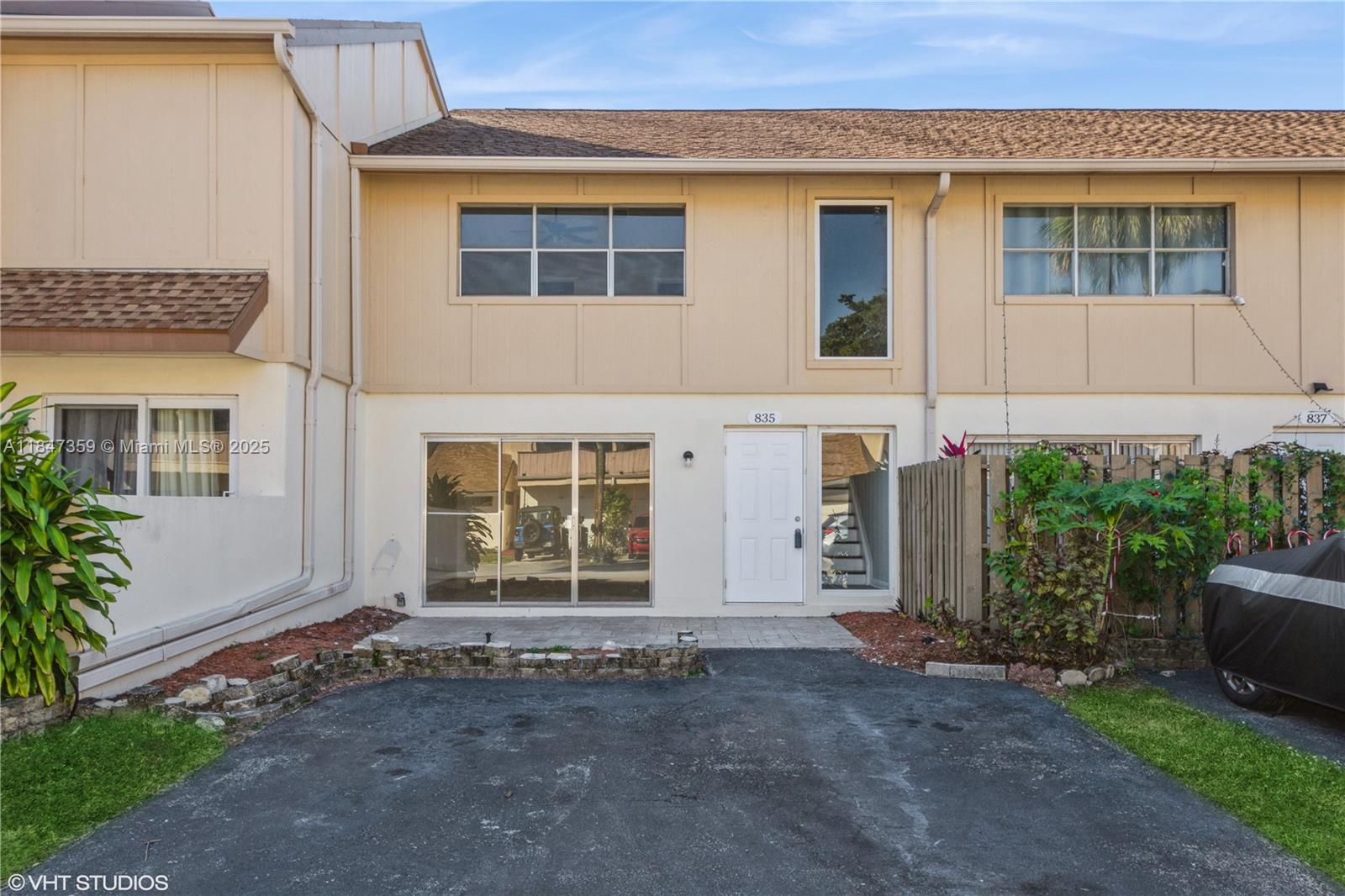835 NW 81st Ter #7