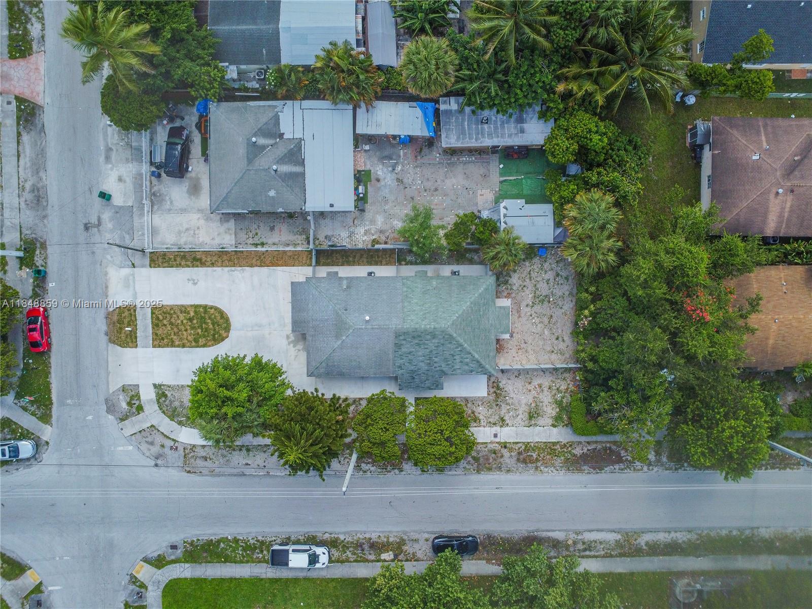 801 NW 109th St