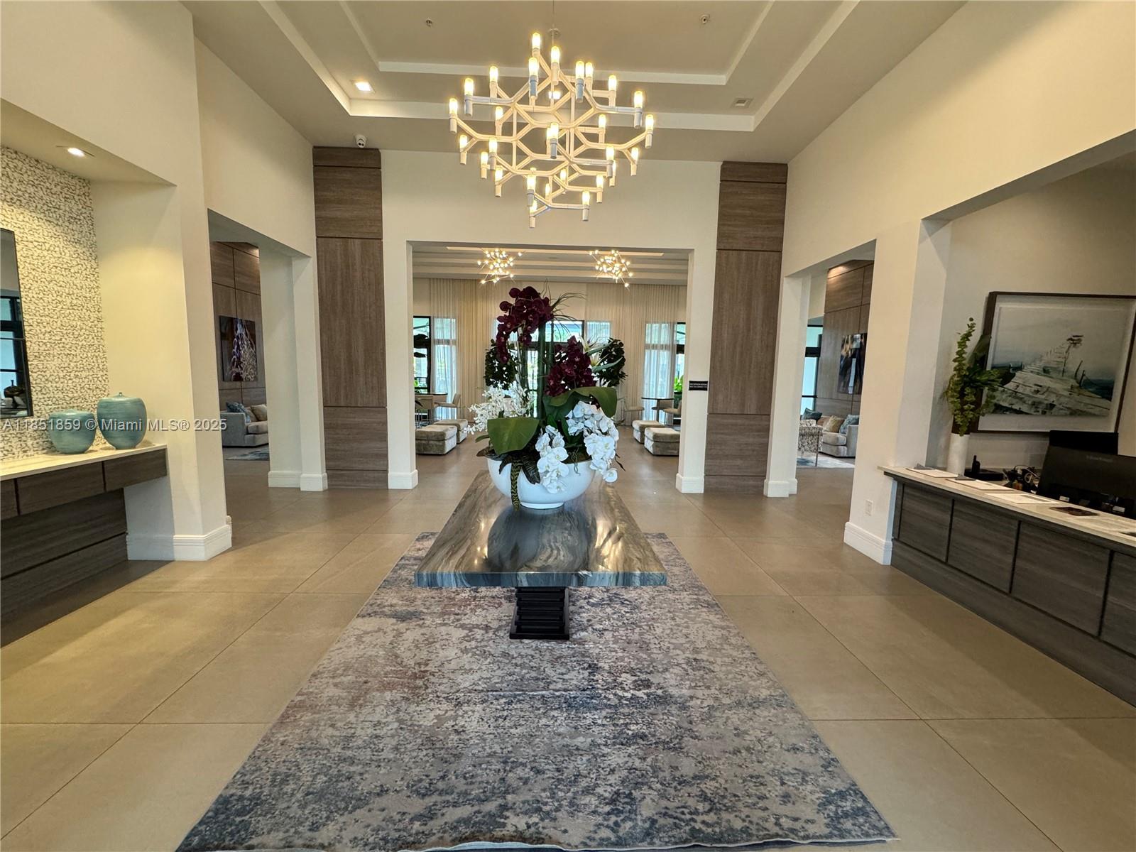 8283 NW 47th Ln Doral, FL 33166