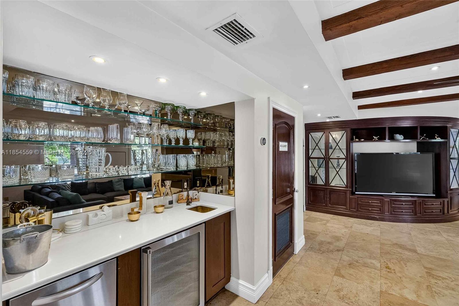 1051 NE 89th St Miami, FL 33138