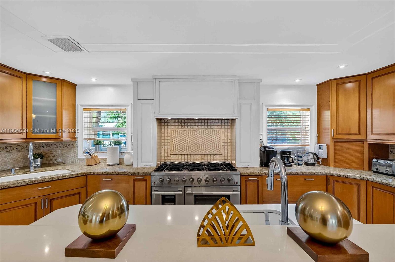 1051 NE 89th St Miami, FL 33138