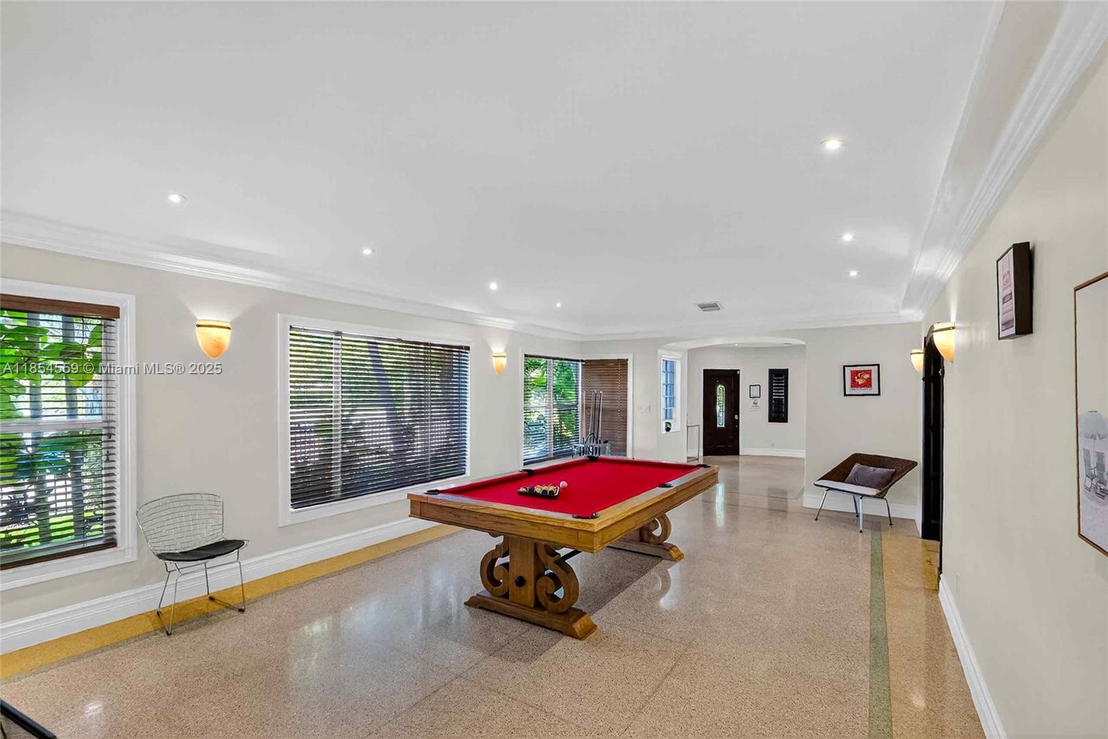 1051 NE 89th St Miami, FL 33138