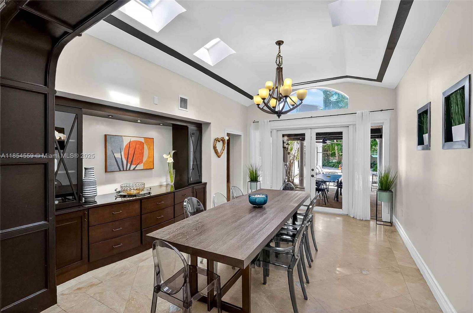 1051 NE 89th St Miami, FL 33138