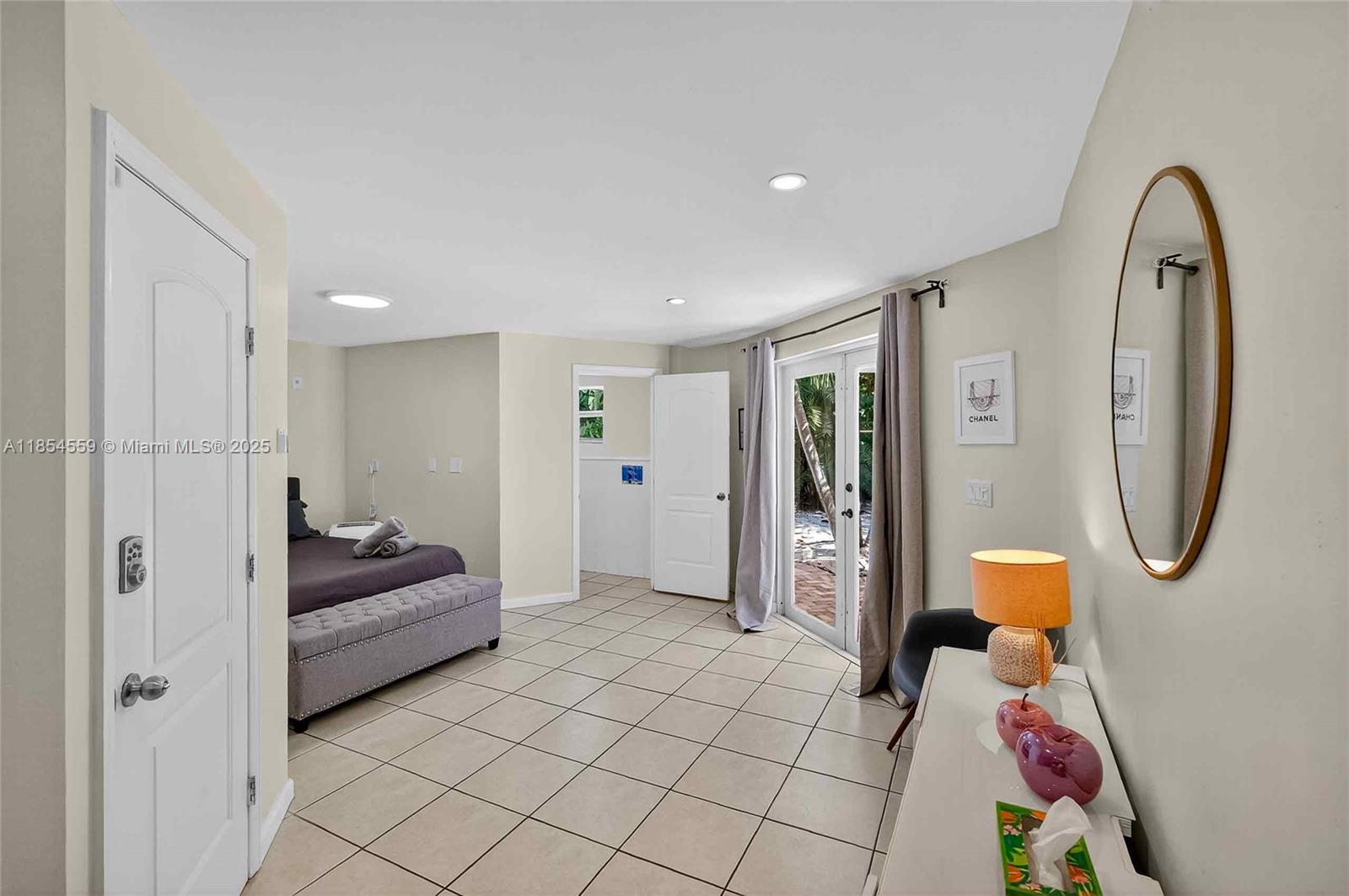 1051 NE 89th St Miami, FL 33138