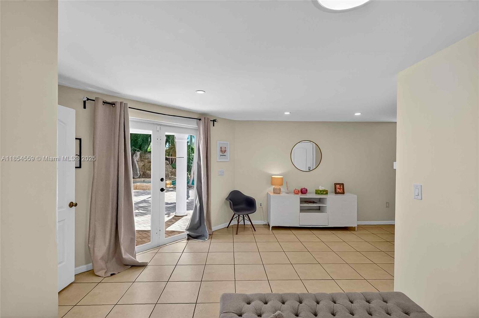 1051 NE 89th St Miami, FL 33138