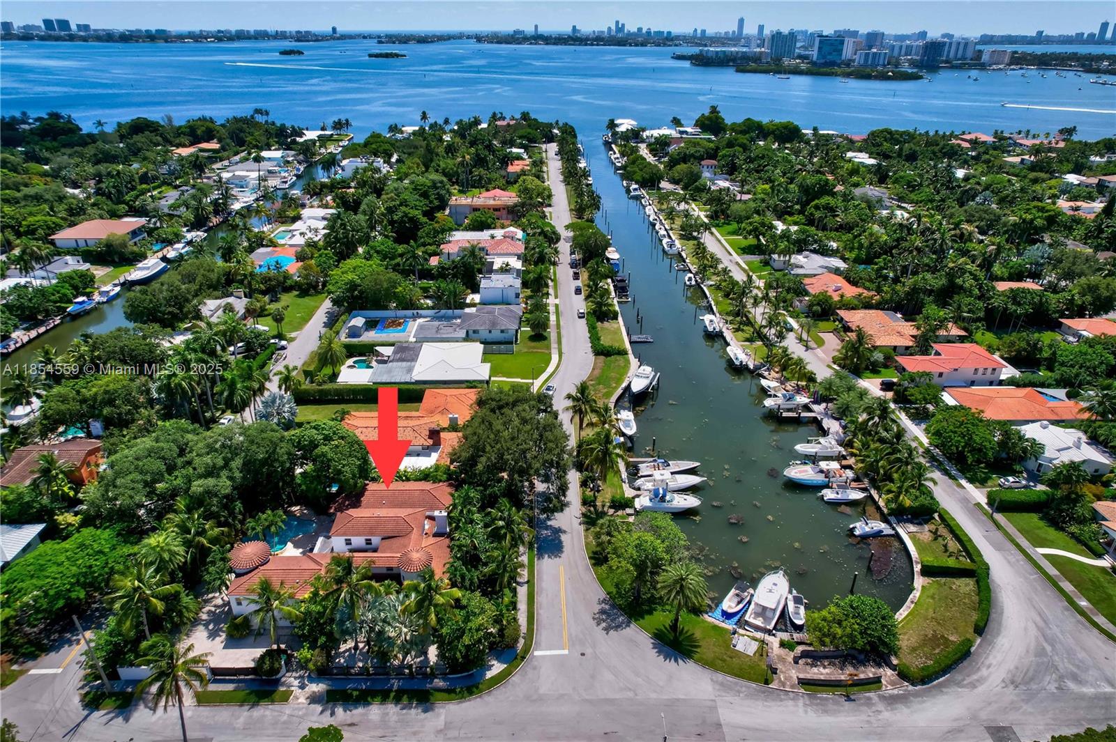 1051 NE 89th St Miami, FL 33138