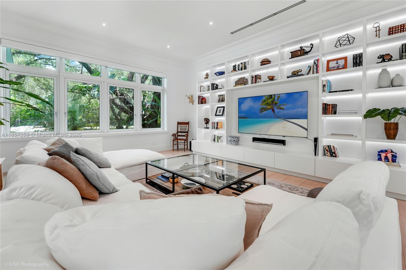 5501 Snapper Crk Rd Coral Gables, FL 33156