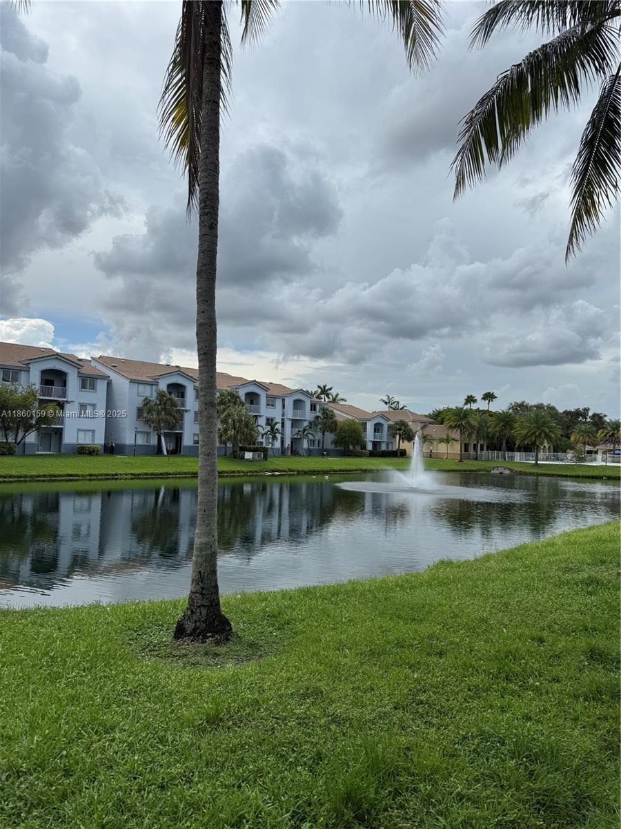 2620 S University Dr #114