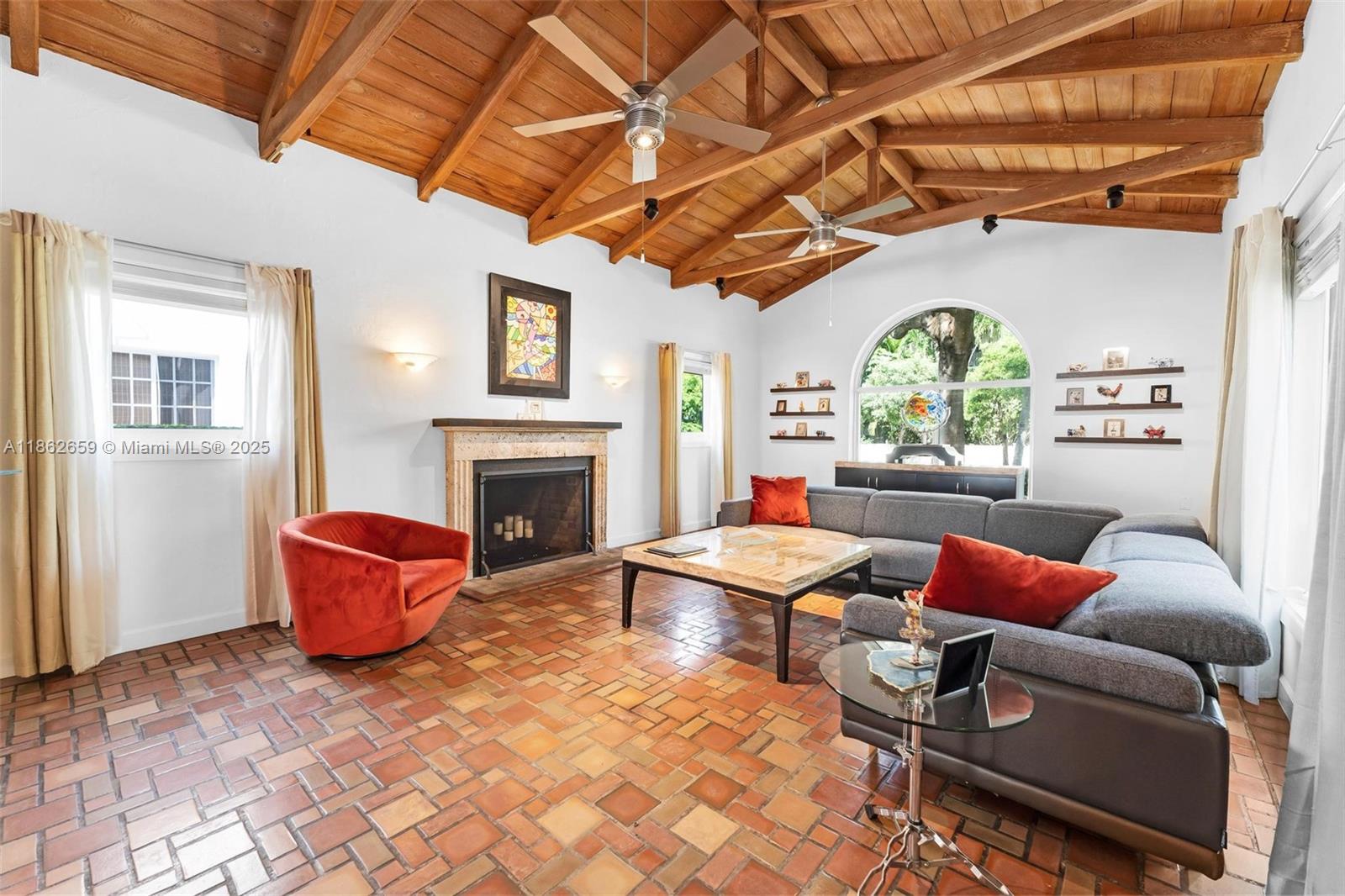 1800 Jefferson Ave Miami Beach, FL 33139