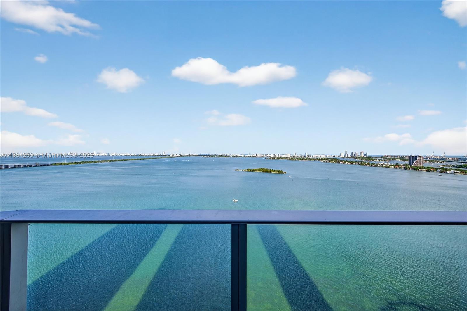 image Aria Reserve1