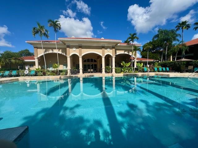 140 SW 117th Ave #4102