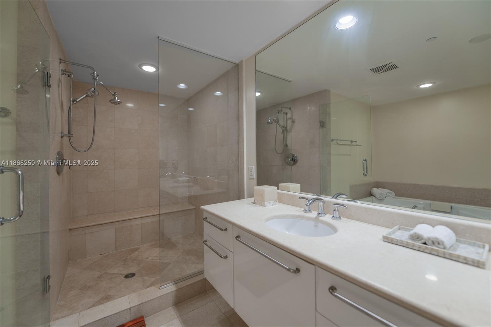 3101 S Ocean Dr #404 Hollywood, FL 33019