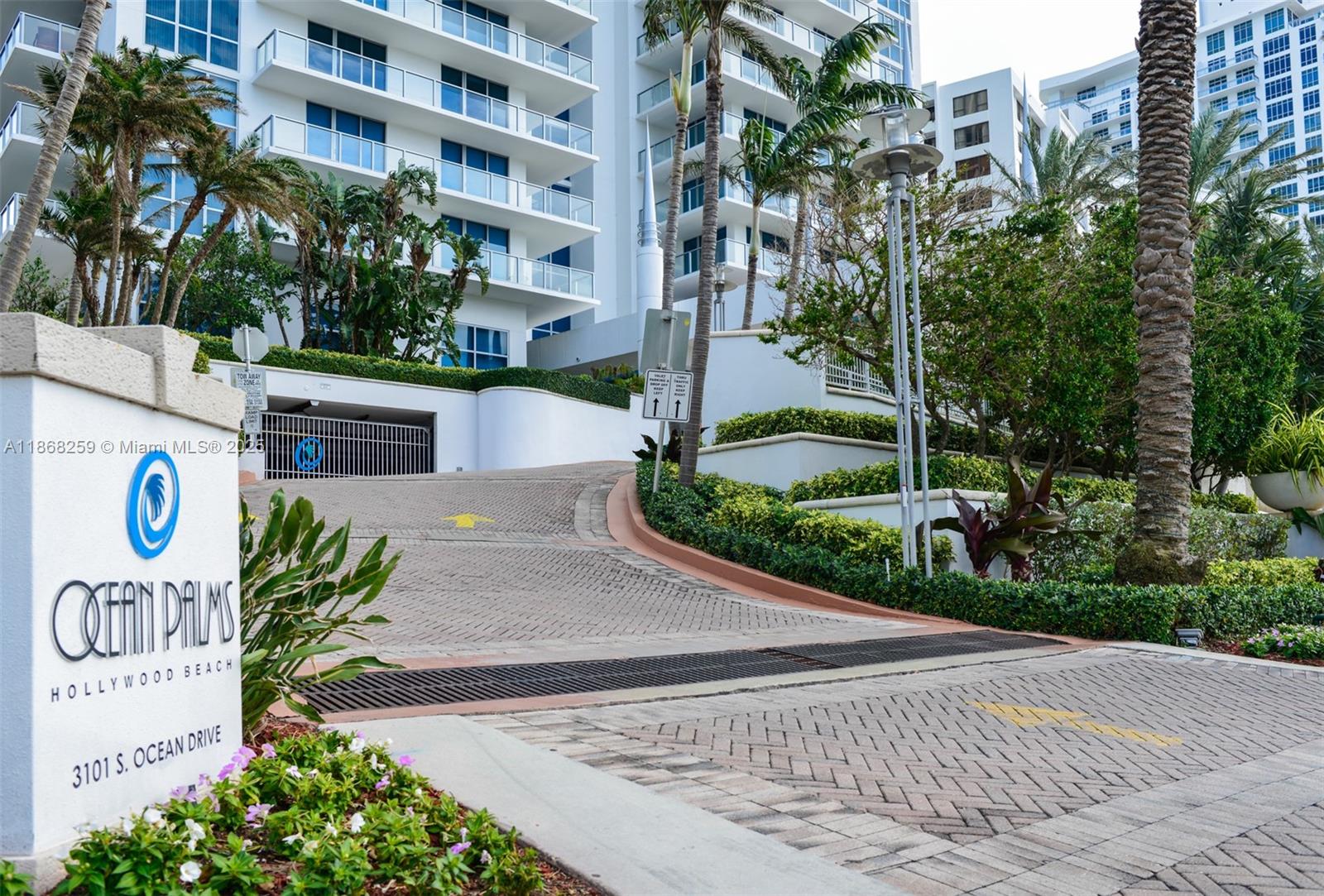 3101 S Ocean Dr #404 Hollywood, FL 33019