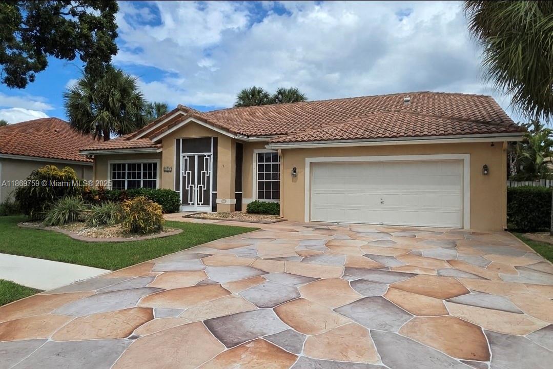 5112 NW 66th Ave