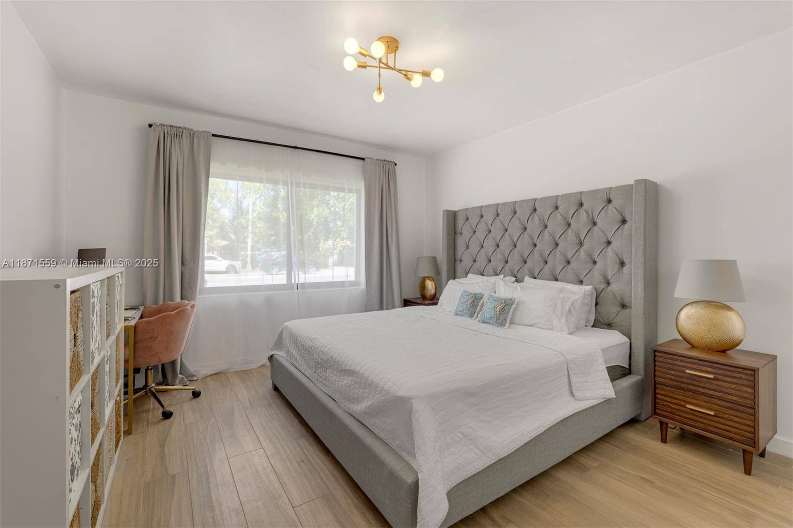 1370 71st St Miami Beach, FL 33141