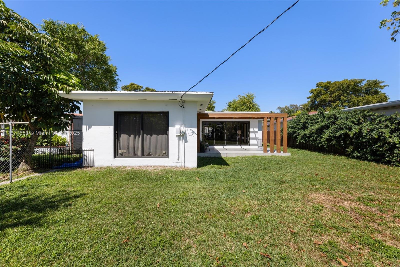 1370 71st St Miami Beach, FL 33141