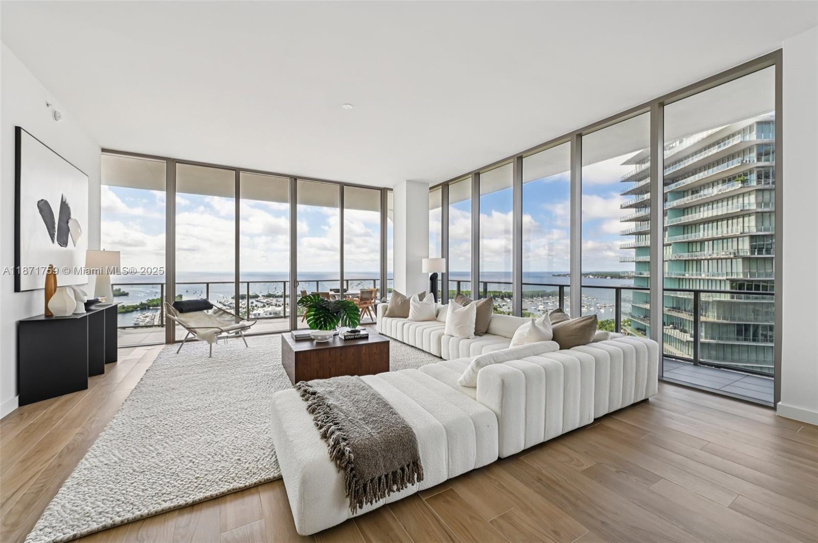2655 S Bayshore Dr #1601