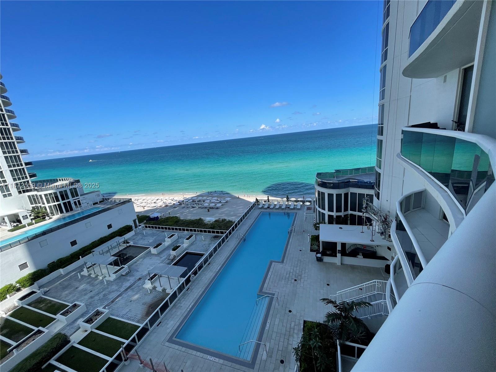 15811 Collins Ave #803