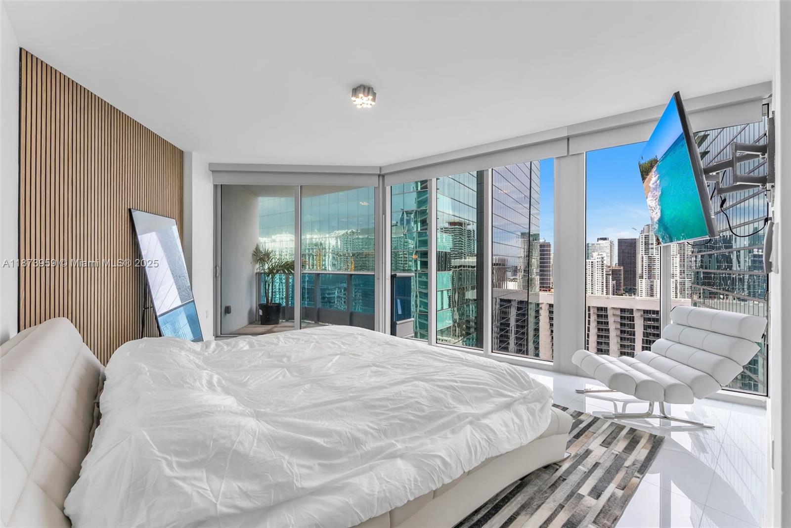 image Epic West Condo10