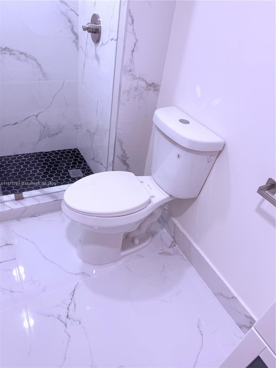 888 S Douglas Rd #1502 Coral Gables, FL 33134