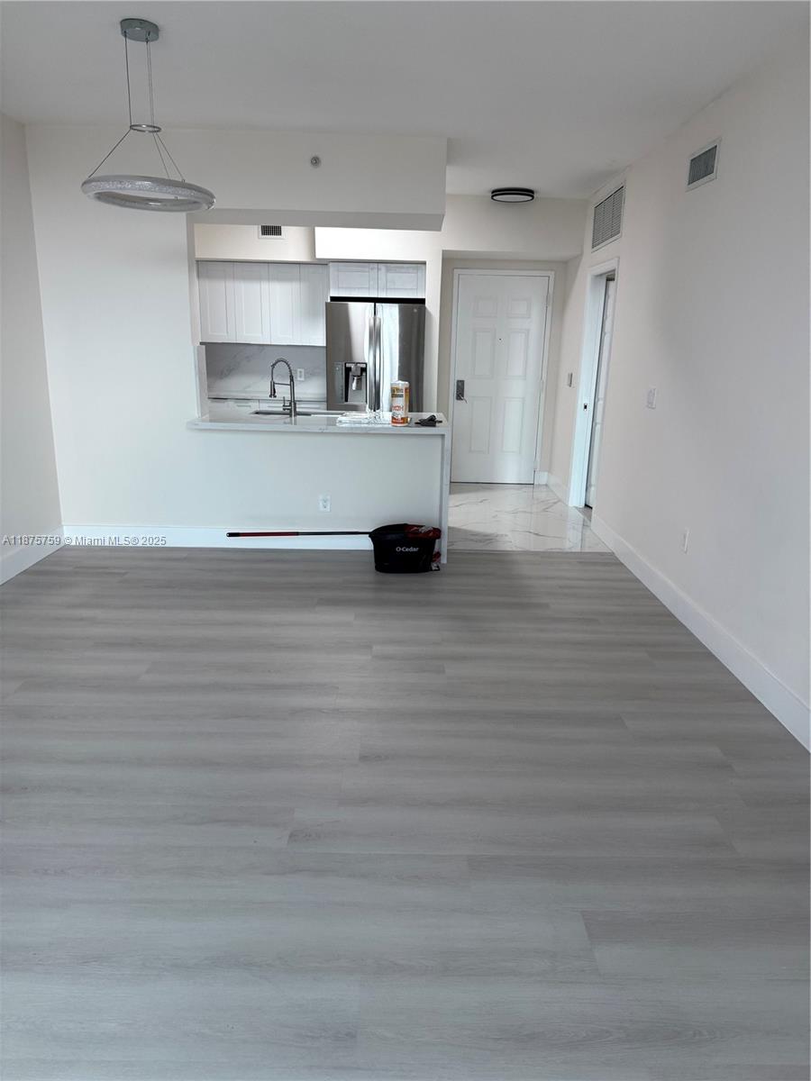 888 S Douglas Rd #1502 Coral Gables, FL 33134