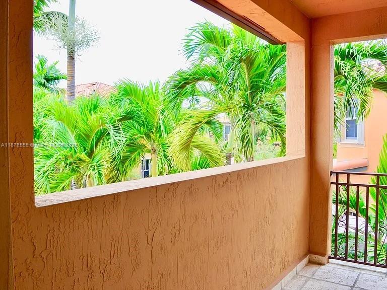 15601 SW 31st Ln Miami, FL 33185