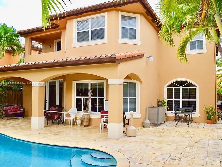 15601 SW 31st Ln Miami, FL 33185