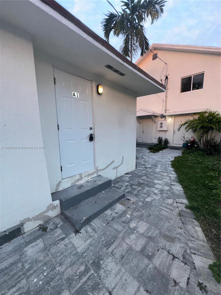 3123 NW 22nd Ct #A-1