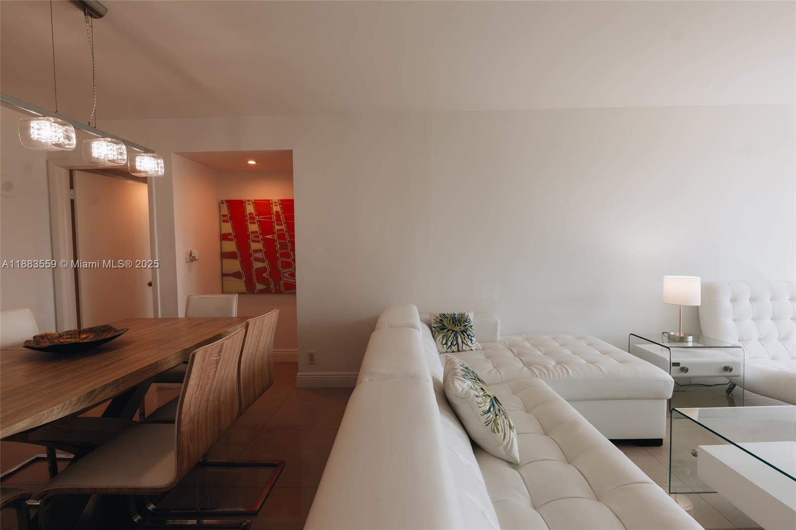 1717 N Bayshore Dr #A-1253 Miami, FL 33132 1717 N Bayshore Dr #A-1253 Miami, FL 33132