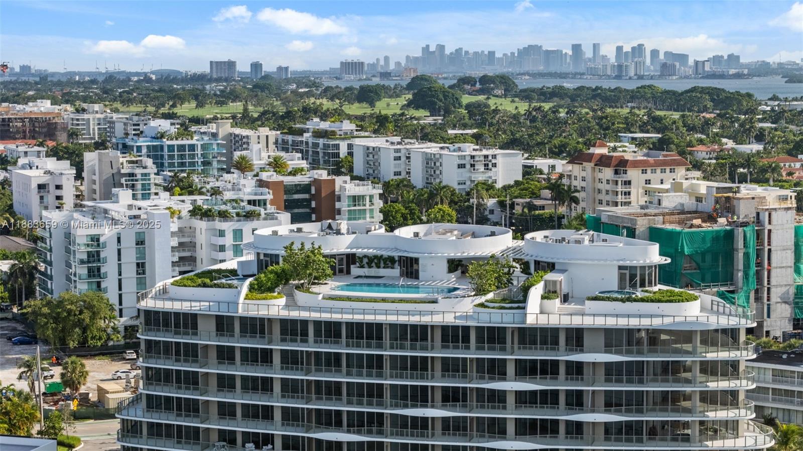 image Onda Residences45