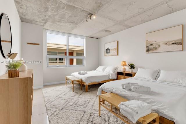 3250 NE 1st Ave #615 Miami, FL 33137 3250 NE 1st Ave #615 Miami, FL 33137