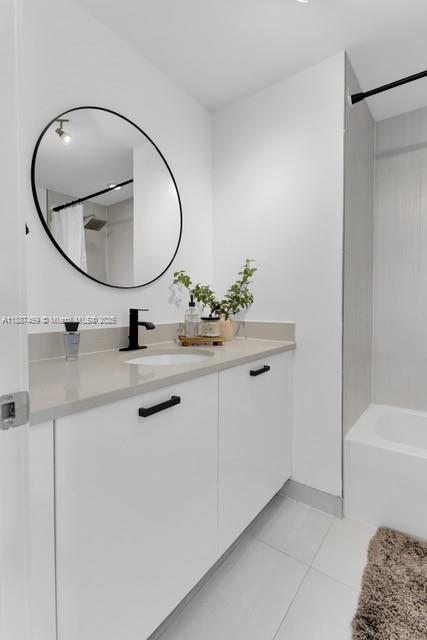 3250 NE 1st Ave #615 Miami, FL 33137 3250 NE 1st Ave #615 Miami, FL 33137