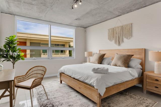 3250 NE 1st Ave #615 Miami, FL 33137 3250 NE 1st Ave #615 Miami, FL 33137