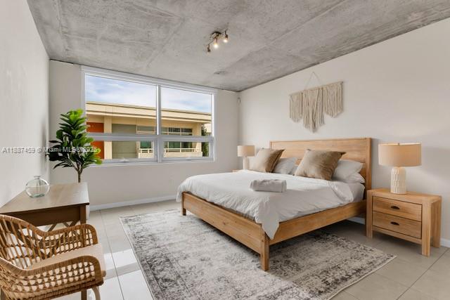 3250 NE 1st Ave #615 Miami, FL 33137 3250 NE 1st Ave #615 Miami, FL 33137