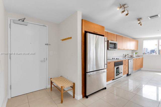 3250 NE 1st Ave #615 Miami, FL 33137 3250 NE 1st Ave #615 Miami, FL 33137