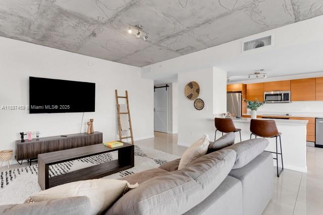 3250 NE 1st Ave #615 Miami, FL 33137 3250 NE 1st Ave #615 Miami, FL 33137