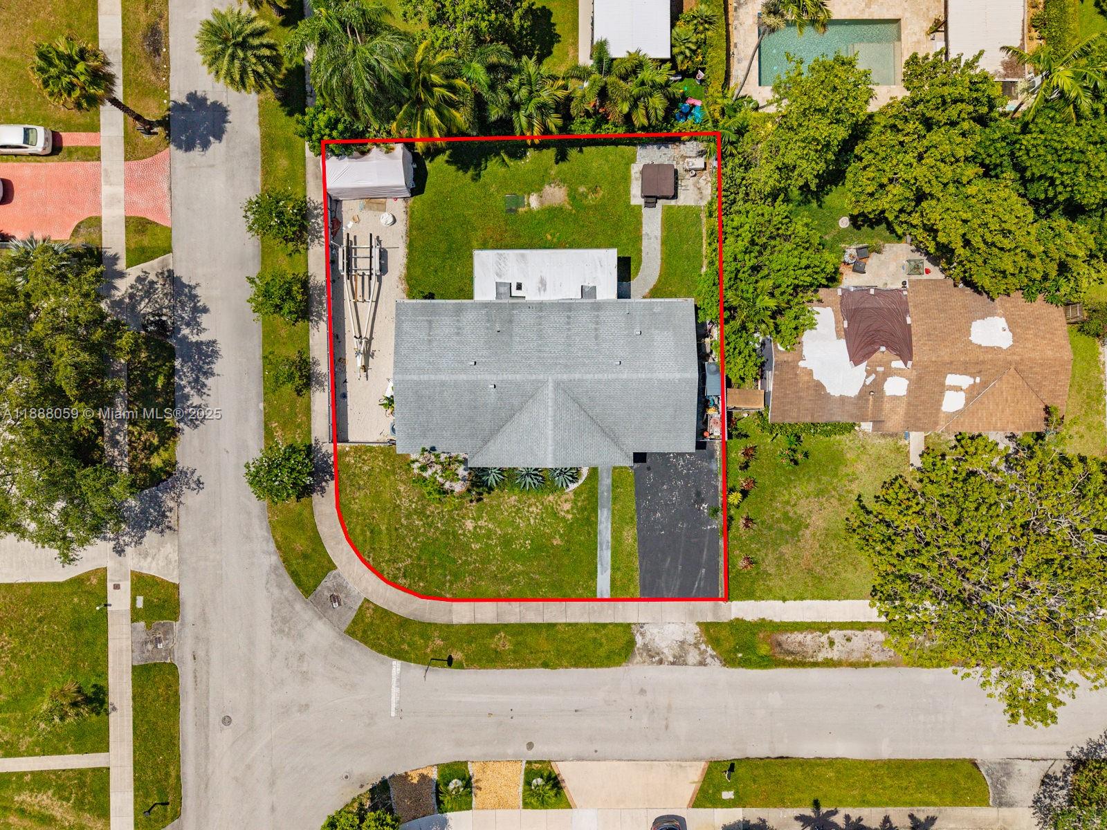 9104 SW 180th St Palmetto Bay, FL 33157