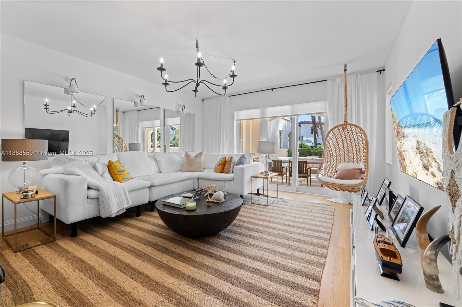 19216 Fisher Is Dr #19216 Miami Beach, FL 33109