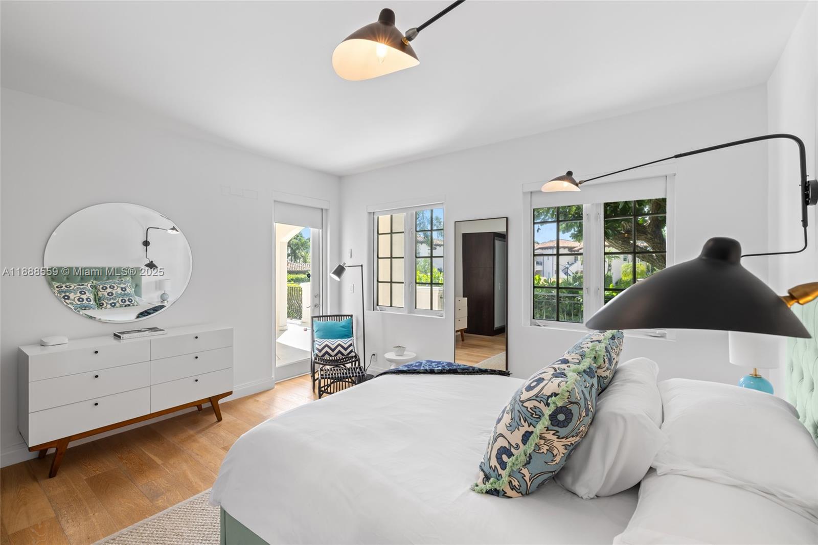 19216 Fisher Is Dr #19216 Miami Beach, FL 33109