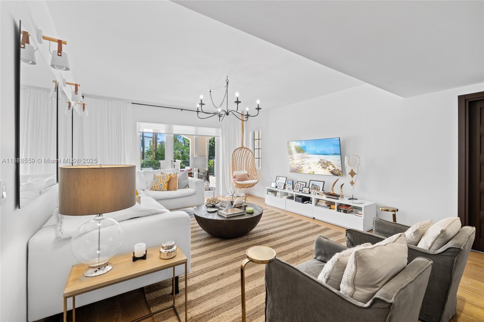 19216 Fisher Is Dr #19216 Miami Beach, FL 33109