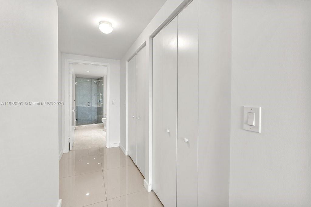 image Aria On The Bay Condo24